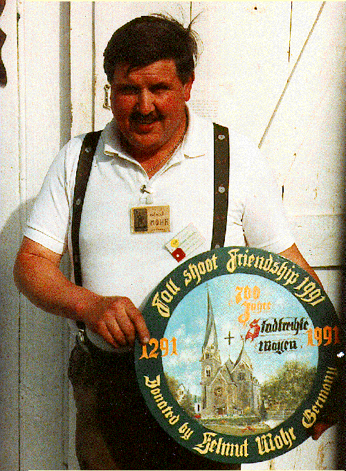 Helmut Mohr of Mayen-Hausen, Germany, donated this painted target during the 1991 NMLRA National Fall Shoot.